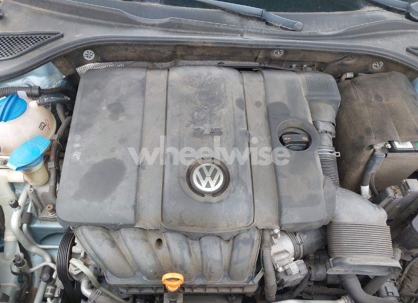 Photo 10 of 2013 Volkswagen Passat 2.5L SE (VIN 1VWBH7A3XDC083442)