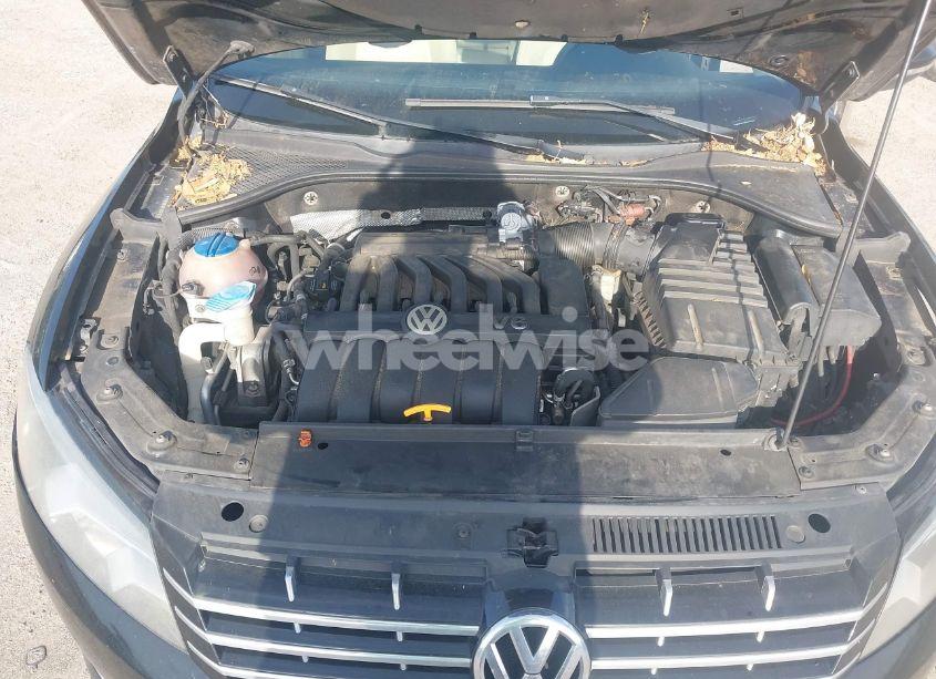Photo 10 of 2012 Volkswagen Passat 3.6L V6 SE (VIN 1VWBM7A31CC017629)