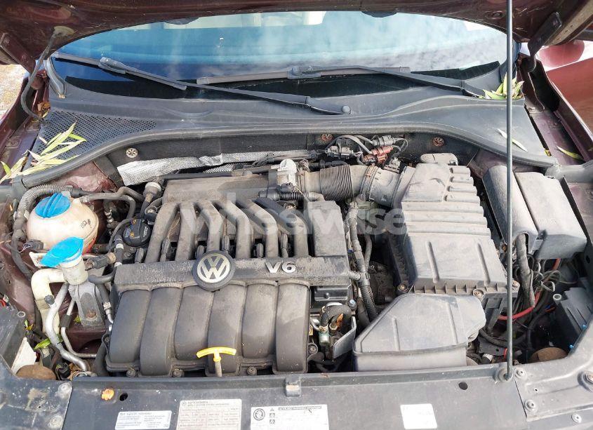 Photo 10 of 2012 Volkswagen Passat 3.6L V6 SE (VIN 1VWBM7A33CC101855)