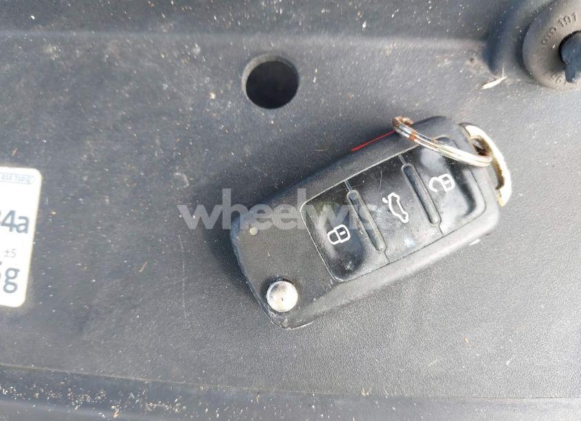 Photo 11 of 2012 Volkswagen Passat 3.6L V6 SE (VIN 1VWBM7A33CC101855)