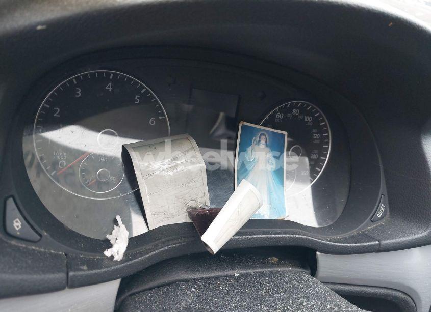 Photo 7 of 2012 Volkswagen Passat 3.6L V6 SE (VIN 1VWBM7A38CC109272)