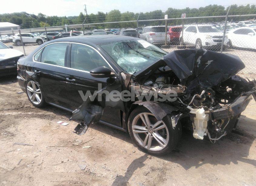 2012 Volkswagen Passat 2.0L TDI SE (VIN 1VWBN7A30CC073400) main photo