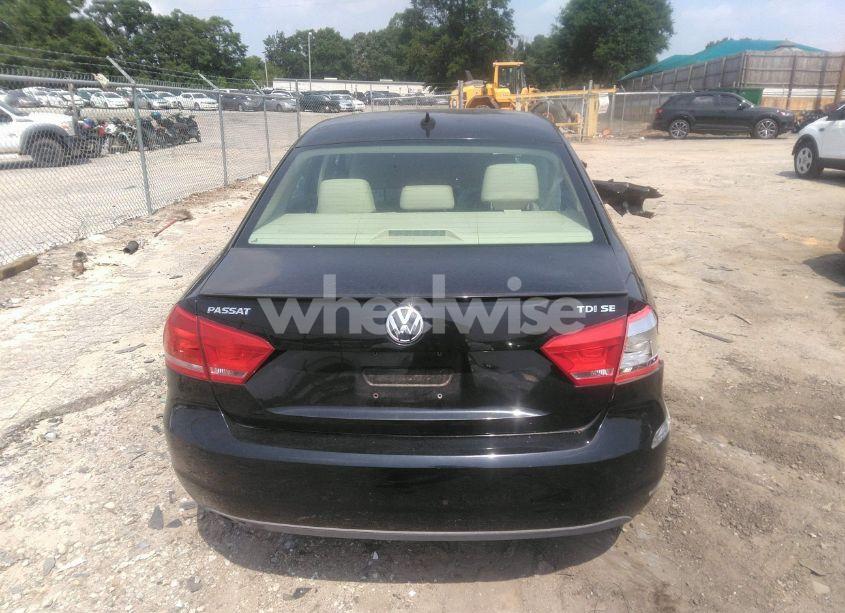 Photo 16 of 2012 Volkswagen Passat 2.0L TDI SE (VIN 1VWBN7A30CC073400)