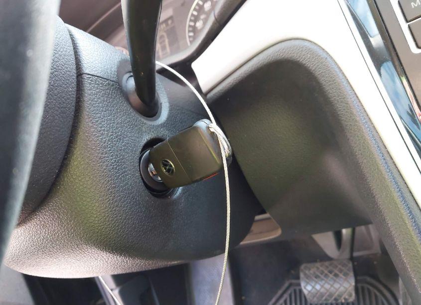 Photo 11 of 2013 Volkswagen Passat 2.0L TDI SE (VIN 1VWBN7A30DC092675)