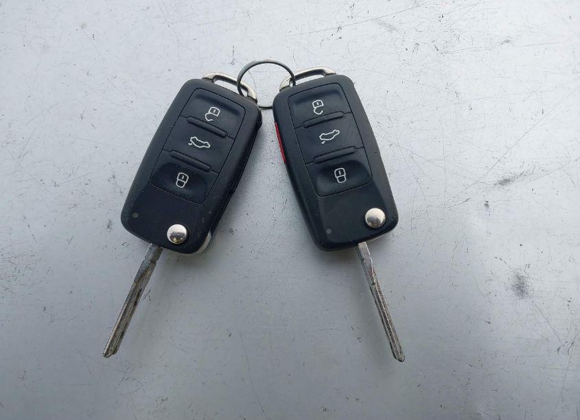 Photo 11 of 2014 Volkswagen Passat 2.0L TDI SE (VIN 1VWBN7A30EC001521)