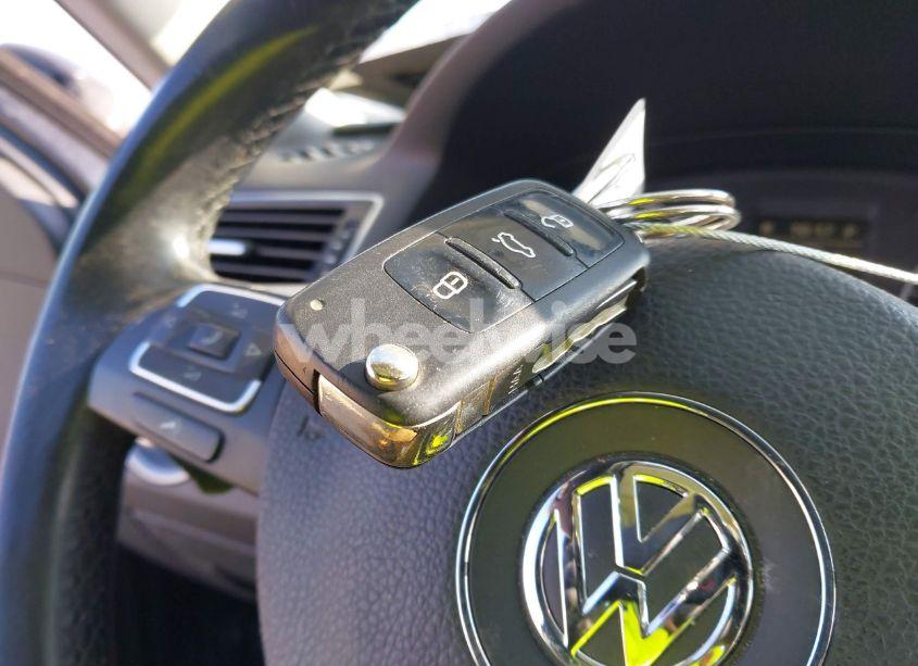 Photo 11 of 2014 Volkswagen Passat 2.0L TDI SE (VIN 1VWBN7A30EC086392)