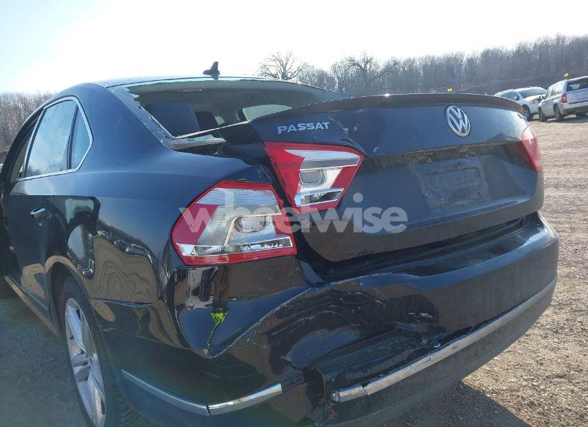 Photo 6 of 2014 Volkswagen Passat 2.0L TDI SE (VIN 1VWBN7A30EC086392)