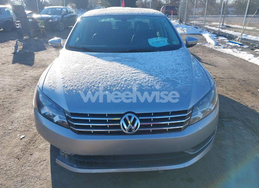 Photo 12 of 2012 Volkswagen Passat 2.0L TDI SE (VIN 1VWBN7A31CC010032)