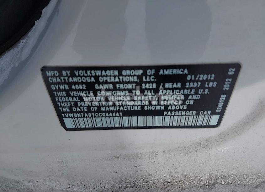 Photo 9 of 2012 Volkswagen Passat 2.0L TDI SE (VIN 1VWBN7A31CC044441)