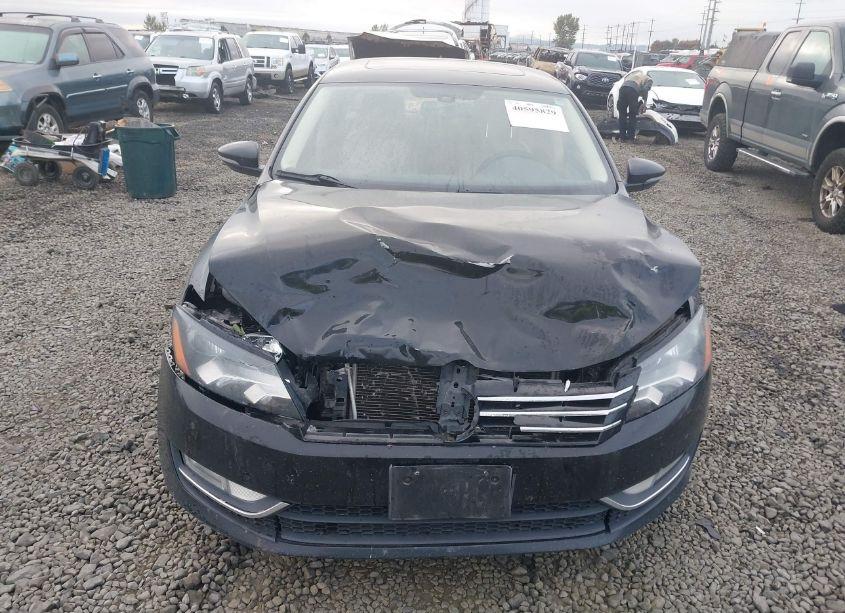 Photo 12 of 2012 Volkswagen Passat 2.0L TDI SE (VIN 1VWBN7A31CC097639)