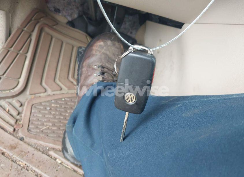 Photo 11 of 2012 Volkswagen Passat 2.0L TDI SE (VIN 1VWBN7A32CC045257)