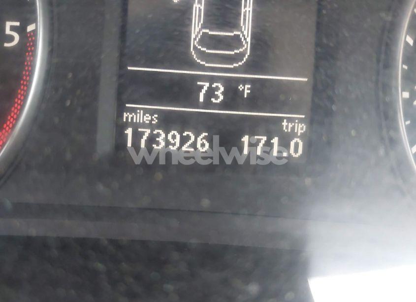 Photo 7 of 2012 Volkswagen Passat 2.0L TDI SE (VIN 1VWBN7A32CC045257)