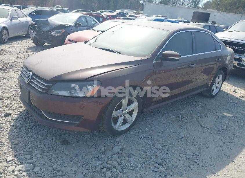 Photo 2 of 2013 Volkswagen Passat 2.0L TDI SE (VIN 1VWBN7A32DC096629)