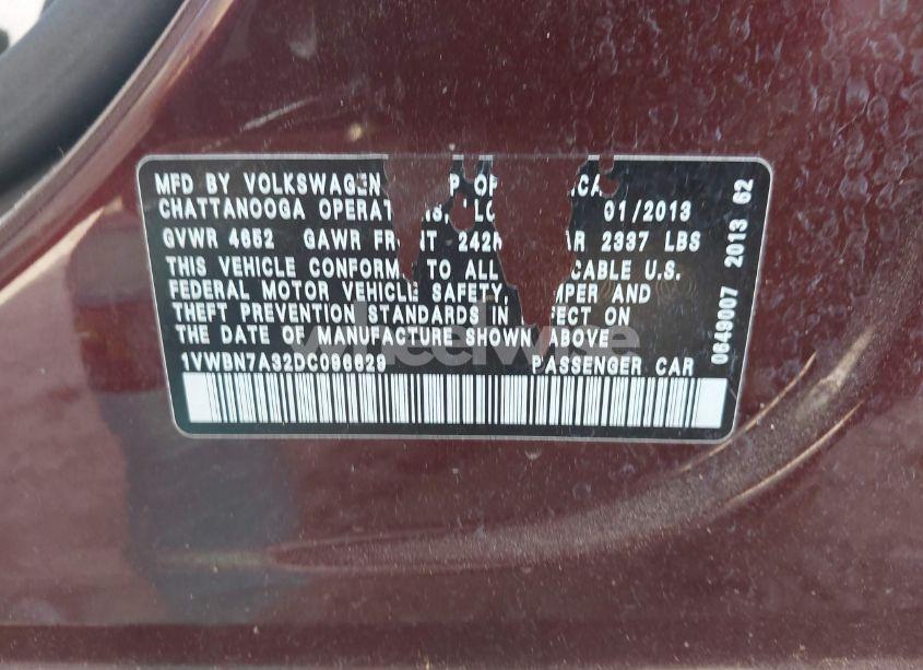 Photo 9 of 2013 Volkswagen Passat 2.0L TDI SE (VIN 1VWBN7A32DC096629)