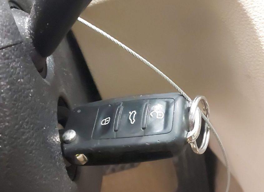 Photo 11 of 2014 Volkswagen Passat 2.0L TDI SE (VIN 1VWBN7A32EC039901)