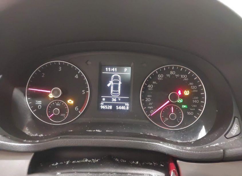 Photo 7 of 2014 Volkswagen Passat 2.0L TDI SE (VIN 1VWBN7A32EC039901)