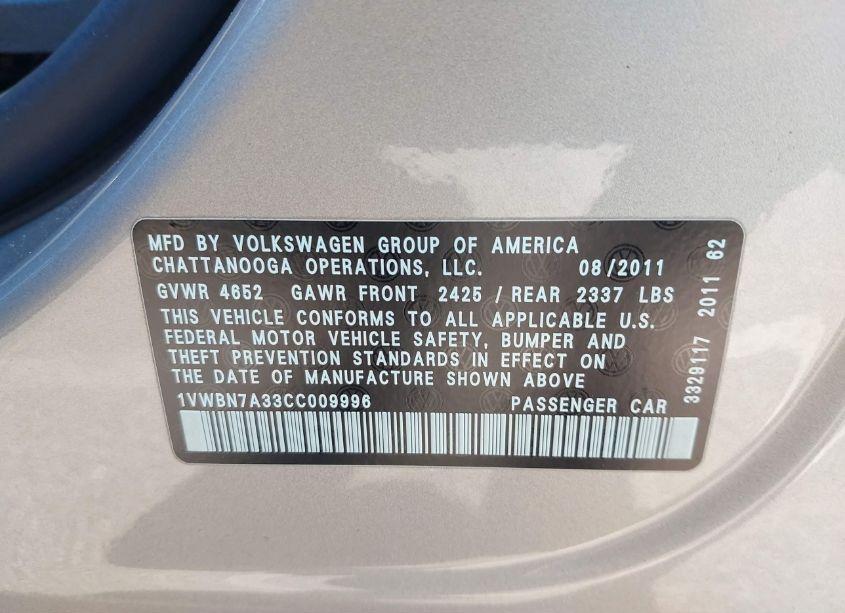 Photo 9 of 2012 Volkswagen Passat 2.0L TDI SE (VIN 1VWBN7A33CC009996)