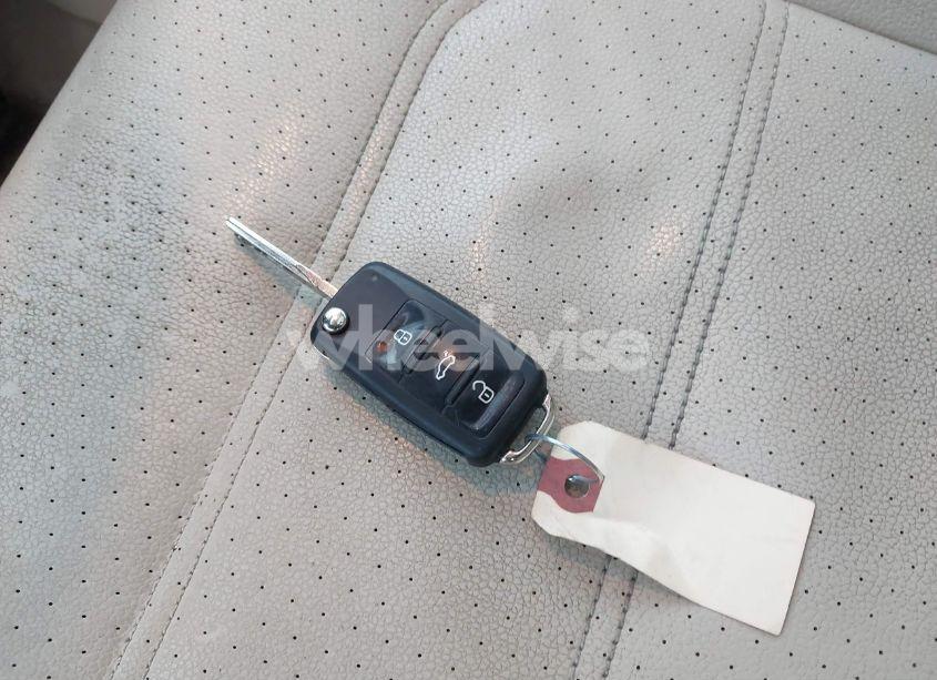 Photo 11 of 2014 Volkswagen Passat 2.0L TDI SE (VIN 1VWBN7A33EC065651)