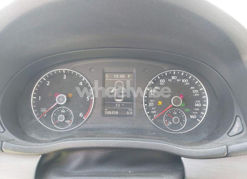 Photo 7 of 2014 Volkswagen Passat 2.0L TDI SE (VIN 1VWBN7A33EC066296)