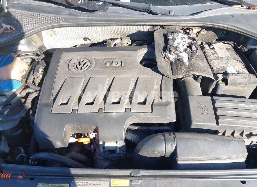 Photo 10 of 2012 Volkswagen Passat 2.0L TDI SE (VIN 1VWBN7A34CC058432)