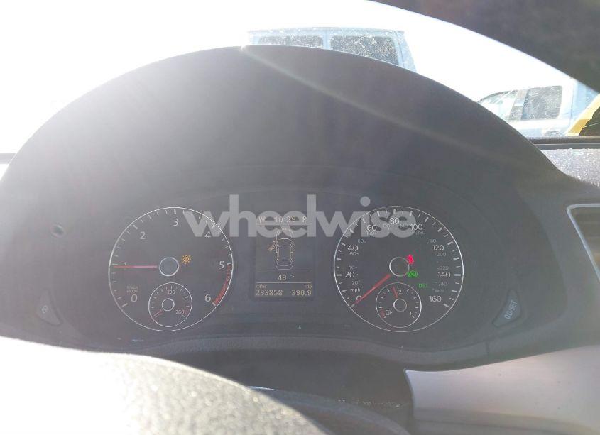Photo 7 of 2012 Volkswagen Passat 2.0L TDI SE (VIN 1VWBN7A34CC058432)