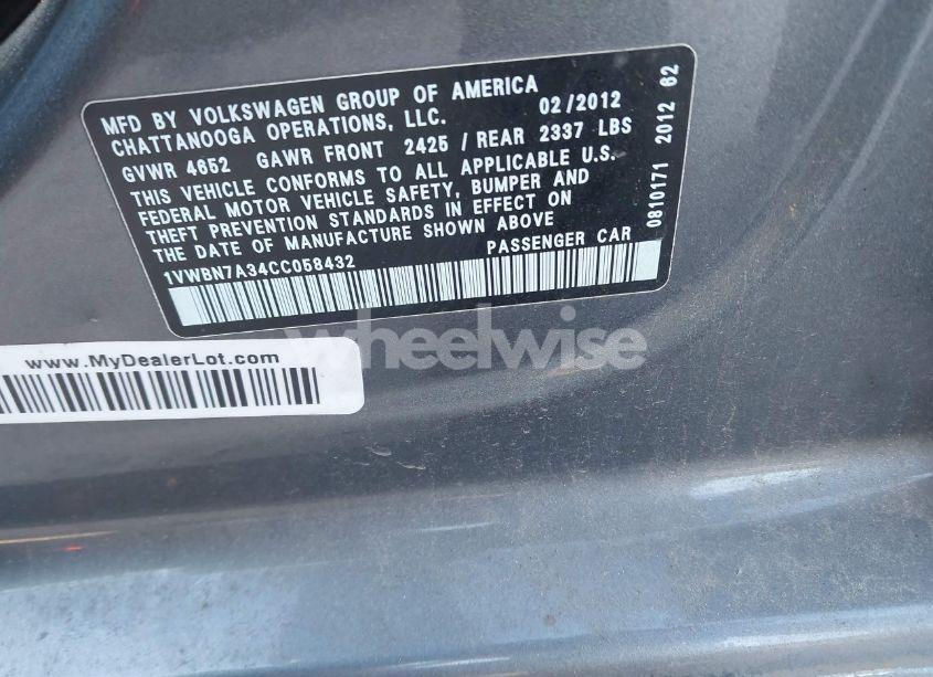Photo 9 of 2012 Volkswagen Passat 2.0L TDI SE (VIN 1VWBN7A34CC058432)