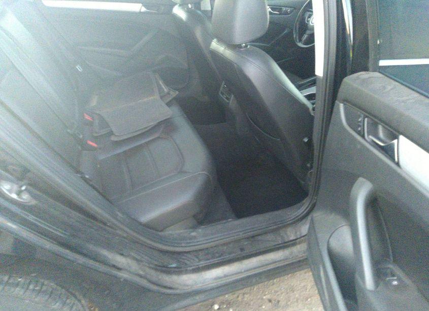 Photo 8 of 2013 Volkswagen Passat 2.0L TDI SE (VIN 1VWBN7A34DC130506)