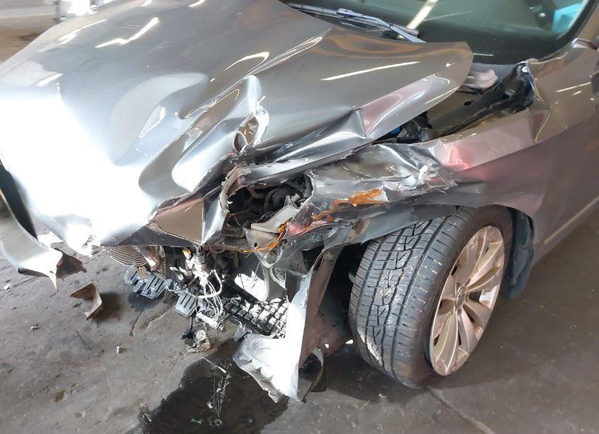 Photo 15 of 2014 Volkswagen Passat 2.0L TDI SE (VIN 1VWBN7A34EC047384)