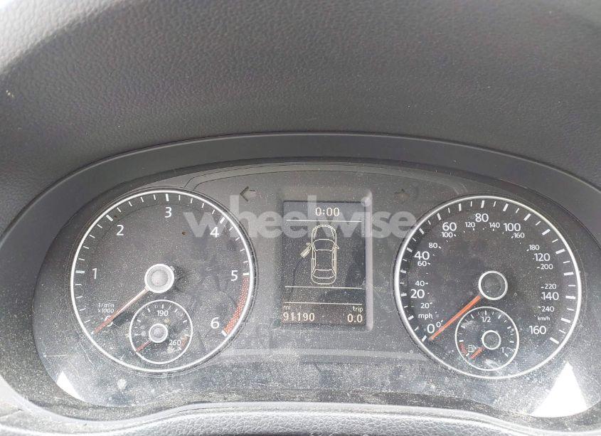 Photo 7 of 2013 Volkswagen Passat 2.0L TDI SE (VIN 1VWBN7A35DC104500)