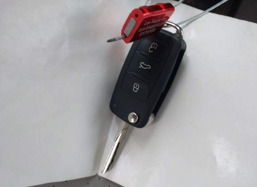 Photo 11 of 2014 Volkswagen Passat 2.0L TDI SE (VIN 1VWBN7A35EC090535)