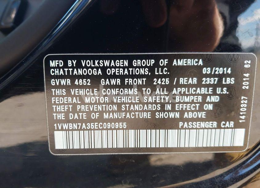 Photo 9 of 2014 Volkswagen Passat 2.0L TDI SE (VIN 1VWBN7A35EC090955)