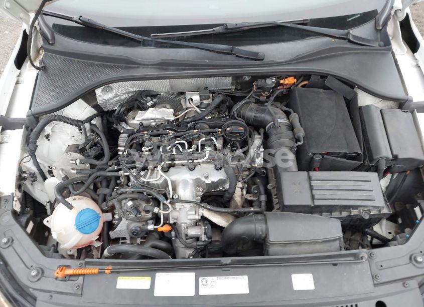 Photo 10 of 2013 Volkswagen Passat 2.0L TDI SE (VIN 1VWBN7A36DC082524)