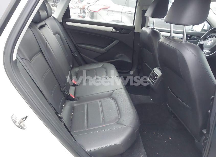 Photo 8 of 2013 Volkswagen Passat 2.0L TDI SE (VIN 1VWBN7A36DC082524)