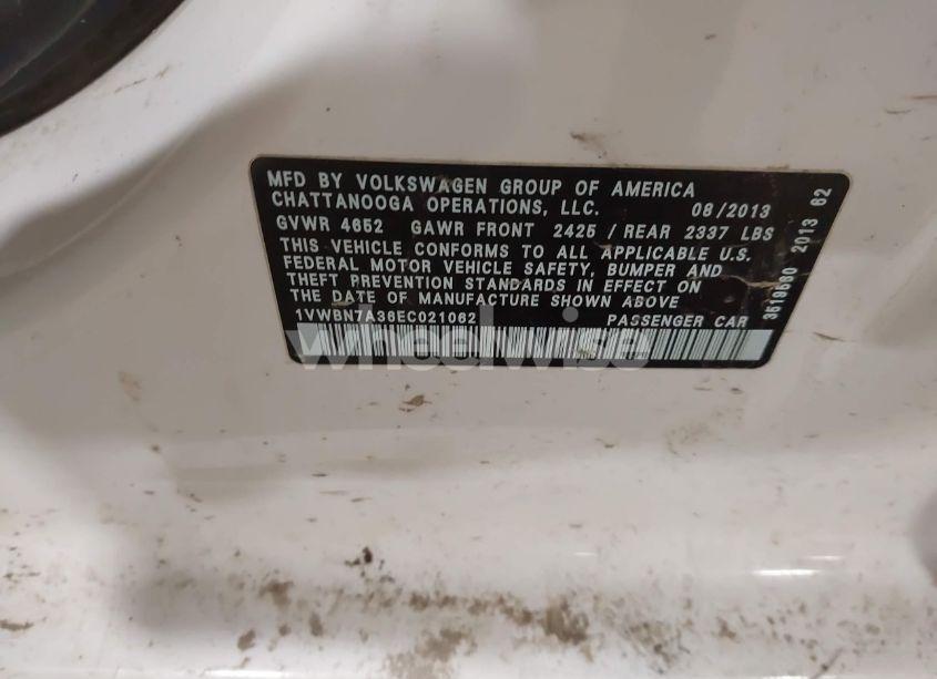 Photo 9 of 2014 Volkswagen Passat 2.0L TDI SE (VIN 1VWBN7A36EC021062)