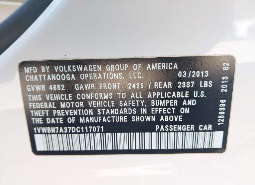 Photo 9 of 2013 Volkswagen Passat 2.0L TDI SE (VIN 1VWBN7A37DC117071)