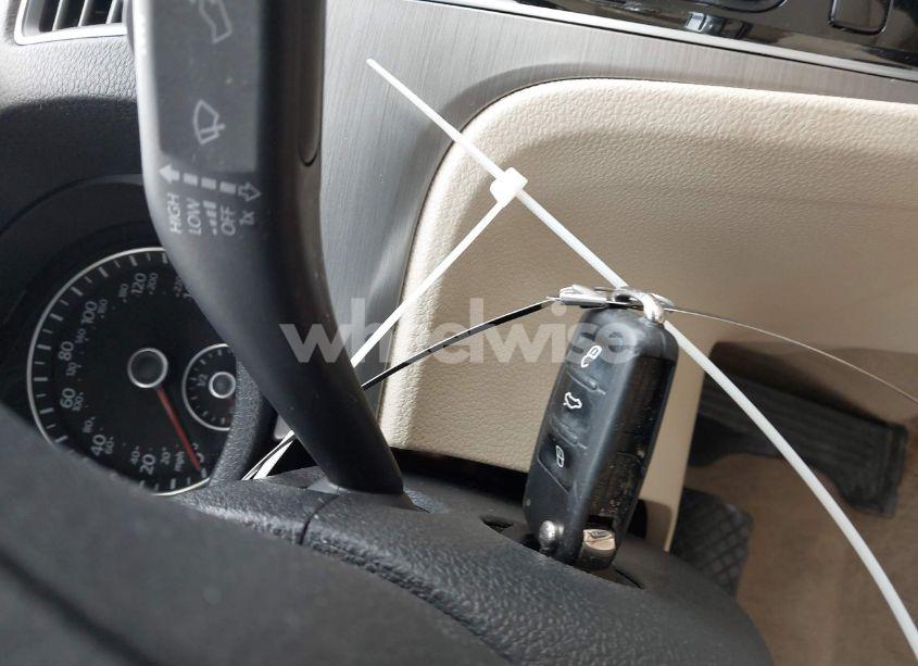 Photo 11 of 2014 Volkswagen Passat 2.0L TDI SE (VIN 1VWBN7A37EC079892)