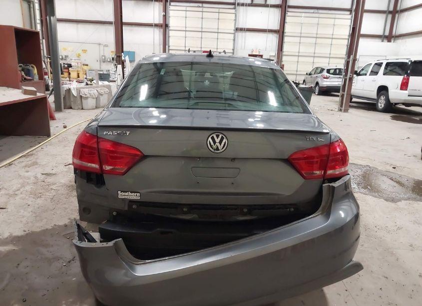 Photo 16 of 2013 Volkswagen Passat 2.0L TDI SE (VIN 1VWBN7A38DC081083)