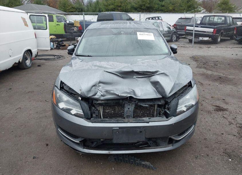 Photo 12 of 2014 Volkswagen Passat 2.0L TDI SE (VIN 1VWBN7A38EC026571)