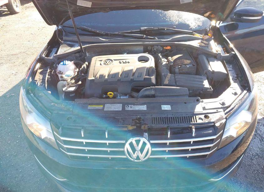 Photo 10 of 2014 Volkswagen Passat 2.0L TDI SE (VIN 1VWBN7A38EC086172)