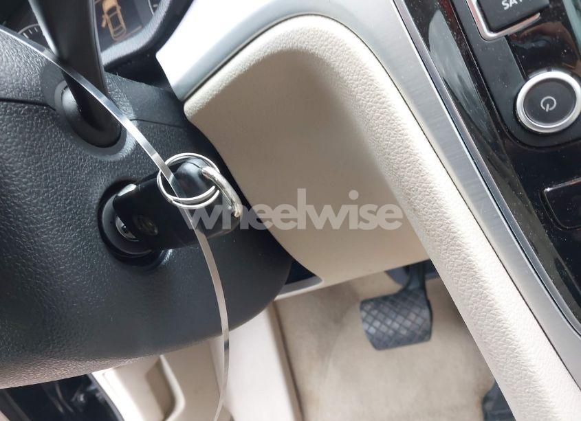 Photo 11 of 2013 Volkswagen Passat 2.0L TDI SE (VIN 1VWBN7A39DC069976)