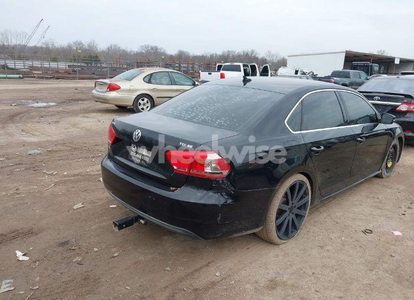 Photo 6 of 2013 Volkswagen Passat 2.0L TDI SE (VIN 1VWBN7A39DC069976)