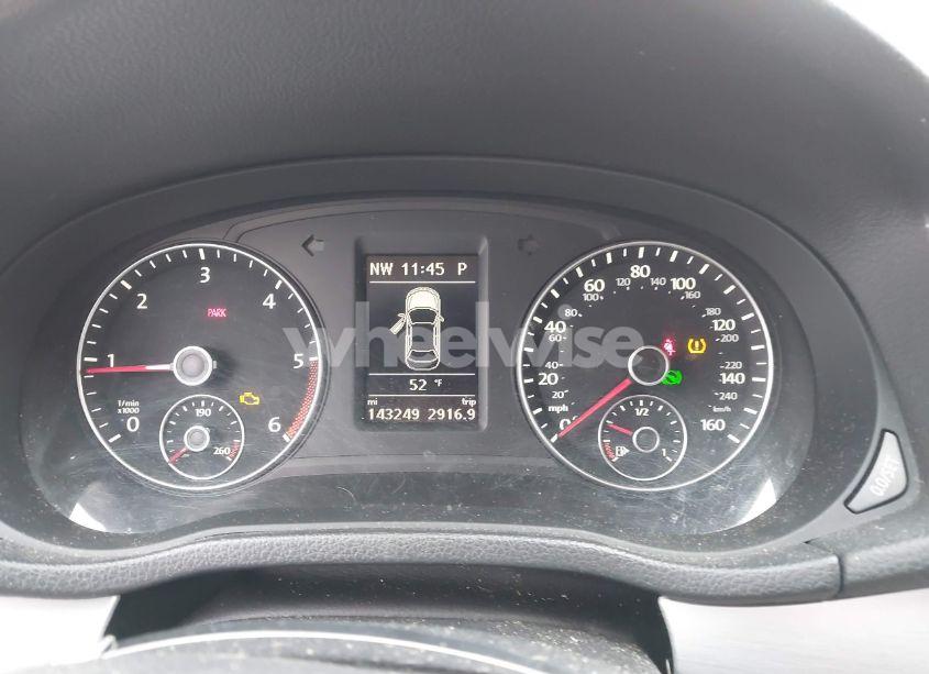 Photo 7 of 2013 Volkswagen Passat 2.0L TDI SE (VIN 1VWBN7A39DC069976)