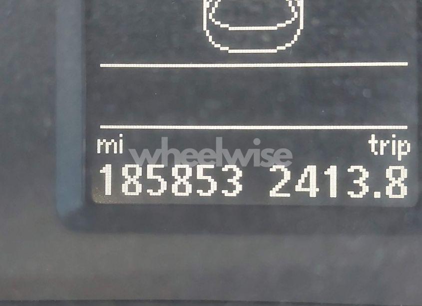 Photo 15 of 2013 Volkswagen Passat 2.0L TDI SE (VIN 1VWBN7A39DC078905)