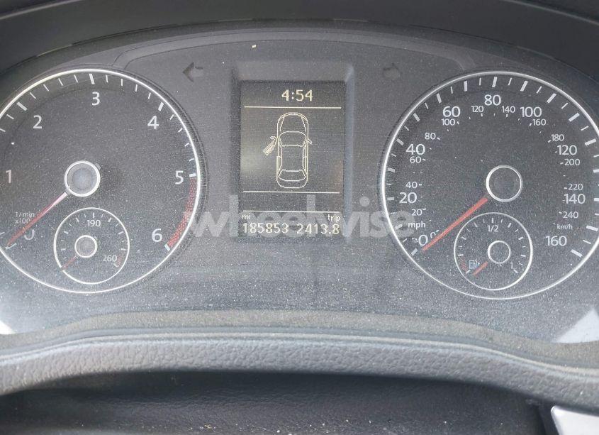Photo 7 of 2013 Volkswagen Passat 2.0L TDI SE (VIN 1VWBN7A39DC078905)