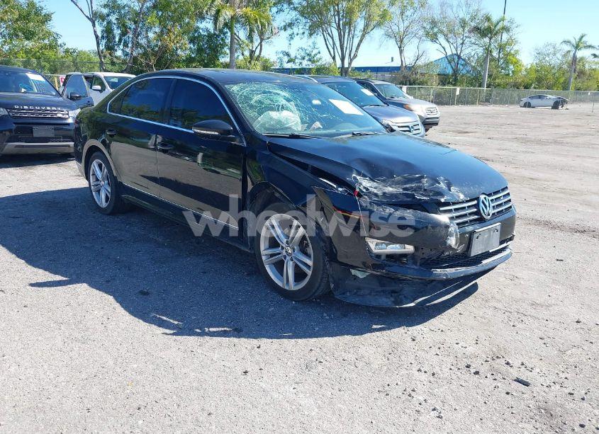 2012 Volkswagen Passat 2.0L TDI SE (VIN 1VWBN7A3XCC086400) main photo