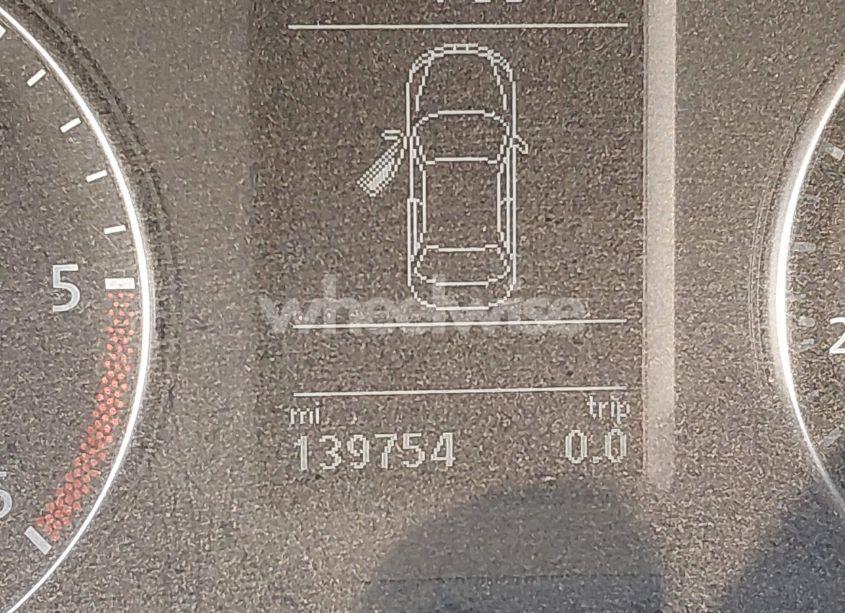 Photo 16 of 2013 Volkswagen Passat 2.0L TDI SE (VIN 1VWBN7A3XDC083546)