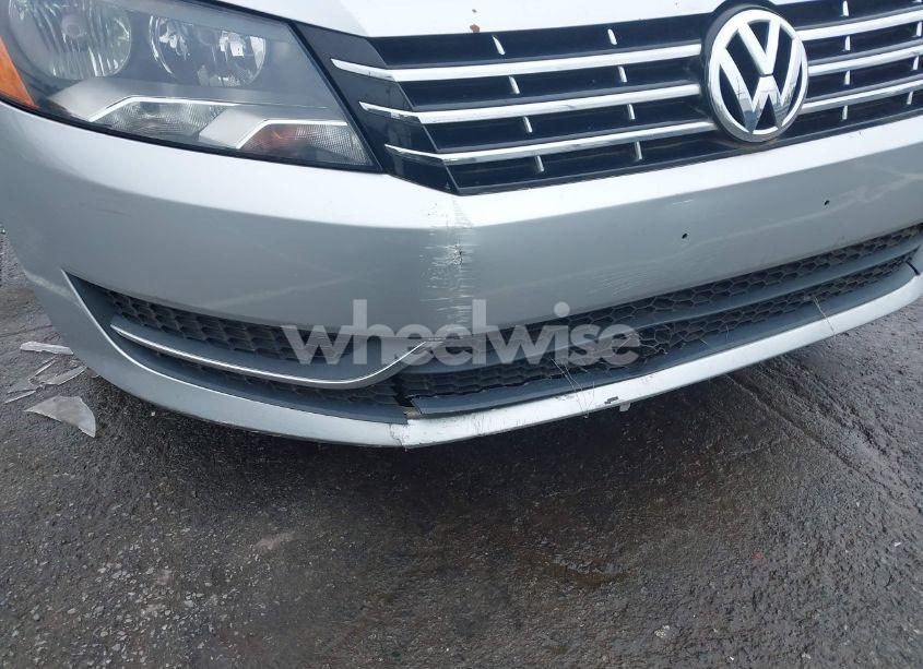 Photo 6 of 2013 Volkswagen Passat 2.0L TDI SE (VIN 1VWBN7A3XDC120658)
