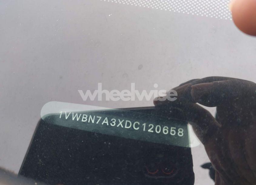 Photo 9 of 2013 Volkswagen Passat 2.0L TDI SE (VIN 1VWBN7A3XDC120658)