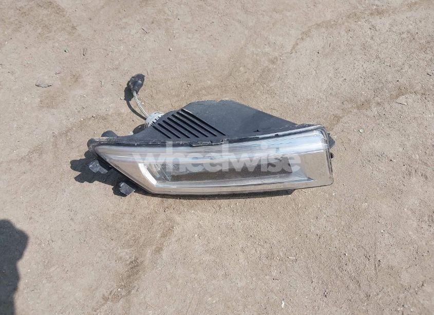 Photo 12 of 2014 Volkswagen Passat 2.0L TDI SE (VIN 1VWBN7A3XEC068708)