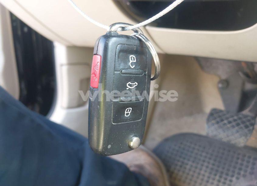 Photo 11 of 2014 Volkswagen Passat 2.0L TDI SE (VIN 1VWBN7A3XEC093110)